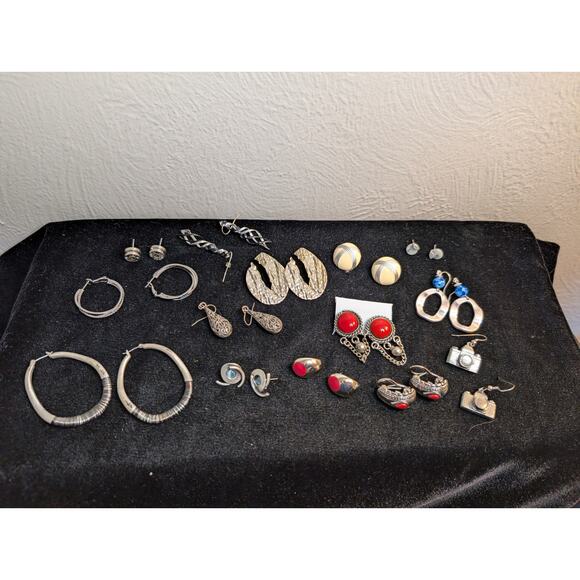 Fourteen Silver Tone Red White Blue Theme Pierced Earring Jewelry Lot - Picture 2 of 15